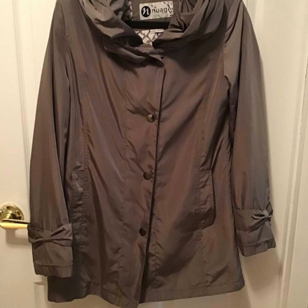 Nuage water repellent jacket
